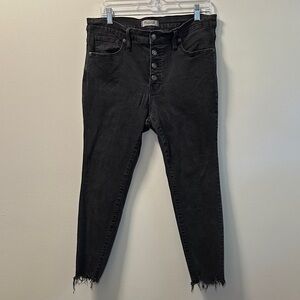 Madewell Women’s Black 9” High Rise Skinny Button Fly Distressed Jean Sz 32P